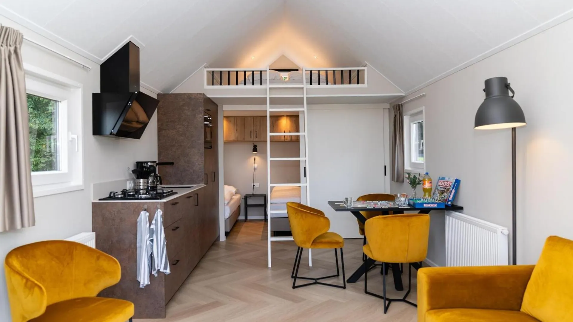 Berg Lodge Valkenburg aan de Geul 0*,